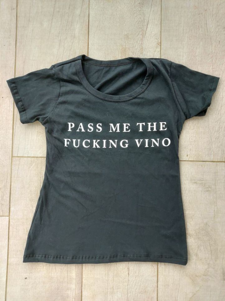 Remera VINO