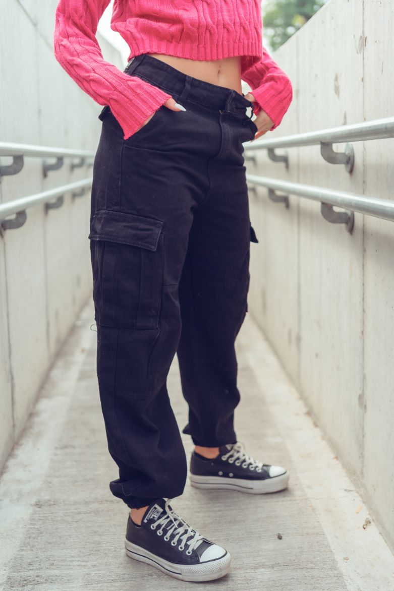 Cargo BLACK