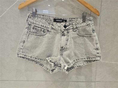 Short Tiro Bajo Grey