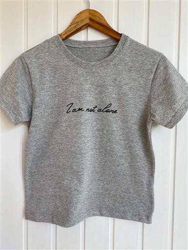 Remera Not Alone